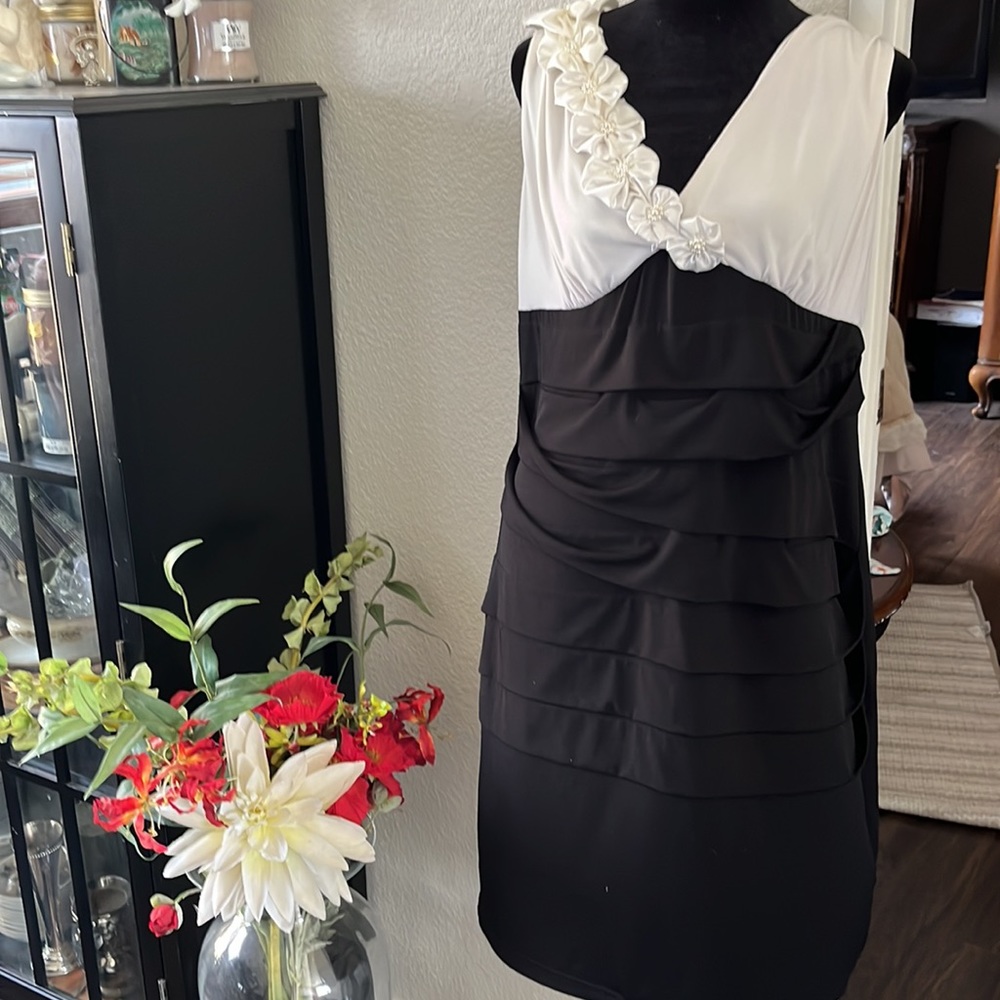 Dress barn details with beads low back grateful for a special event